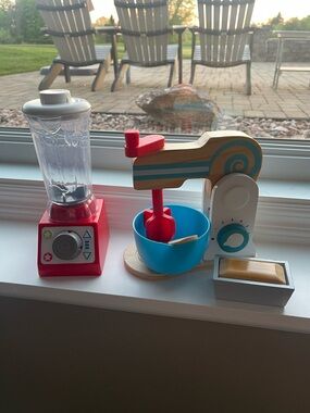 Melissa & Doug Kitchen Toy Set